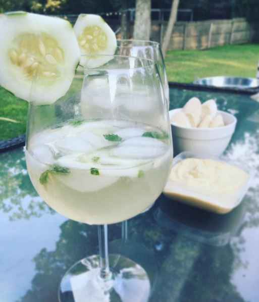 cucumber-cooler_damdelish